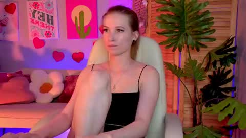 Snapshot of meganrodgers chatting on July 2026 02:05:17 AM megan online show from July 2026 02:05:17 AM
