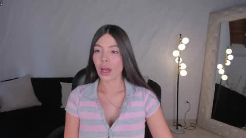 Snapshot of meganscottx chatting on July 2026 12:31:02 PM Megan online show from July 2026 12:31:02 PM