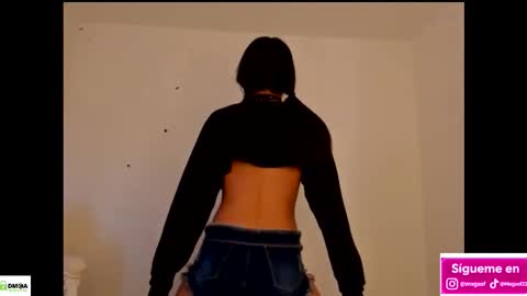 Megan online show from November 2025 02:06:02 PM