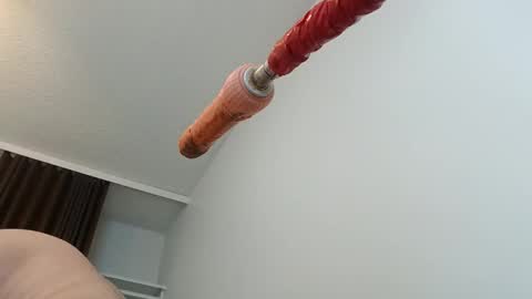 meheriuk68 online show from December 2025 06:34:01 PM