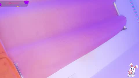 Luisa  online show from January 2025 11:37:01 AM