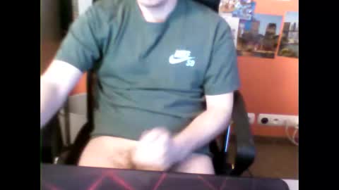 meks5544 online show from April 2026 05:32:02 PM