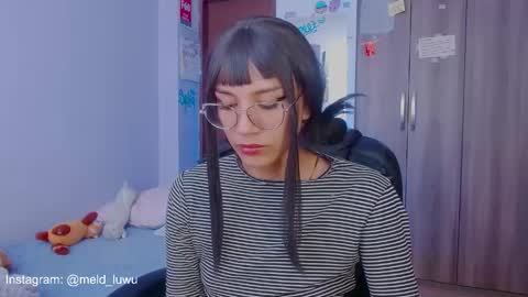 Snapshot of mel_dahlia chatting on May 2026 09:09:02 PM Melissa - - Please help me to reach 100 thumbs up online show from May 2026 09:09:02 PM