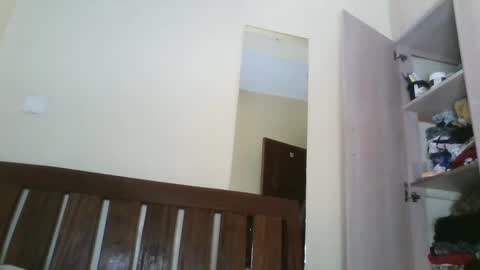 mel online show from February 2025 01:38:01 AM