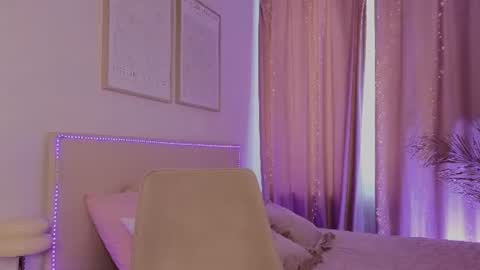 Snapshot of melan1e_ chatting on July 2026 02:45:01 PM mel online show from July 2026 02:45:01 PM