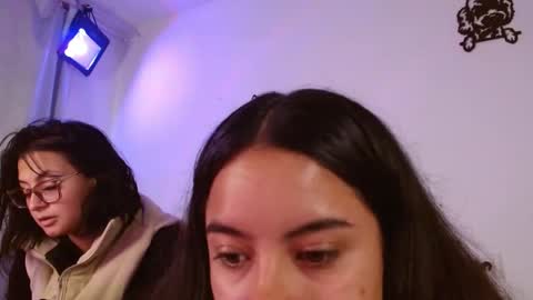 Snapshot of melani_bear chatting on May 2026 04:59:01 PM MELANI online show from May 2026 04:59:01 PM