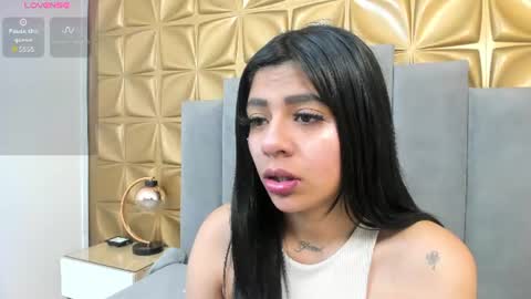 Snapshot of melani_dream chatting on July 2026 01:54:02 PM Melani online show from July 2026 01:54:02 PM