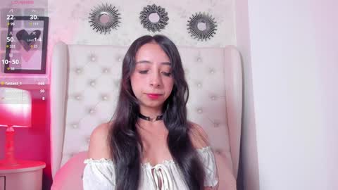 Snapshot of melanie__hills chatting on January 2025 02:41:01 PM Melanie online show from January 2025 02:41:01 PM