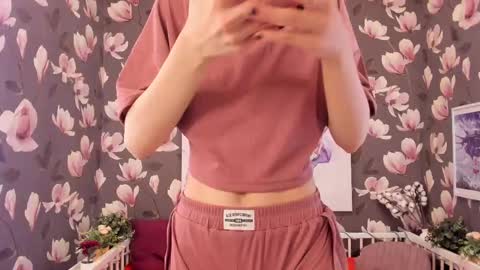 Melanie online show from February 2025 03:38:02 PM