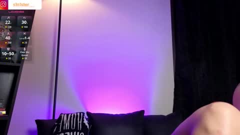 Snapshot of melanie_nyx chatting on February 2026 03:26:01 AM Mel online show from February 2026 03:26:01 AM