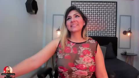 Melanie online show from October 2025 09:28:02 PM