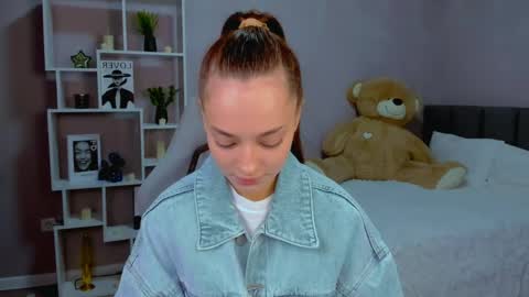 MelanieAlves online show from April 2026 02:26:01 PM