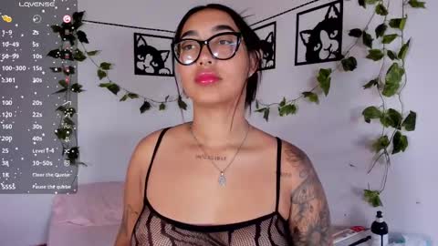 Snapshot of melanieecox chatting on September 2025 06:20:01 PM Melanie online show from September 2025 06:20:01 PM