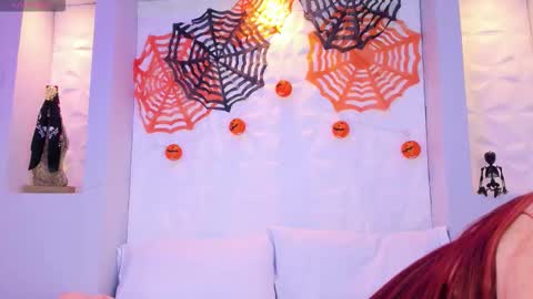 Snapshot of melanieklaus chatting on October 2025 11:44:01 AM Melanie online show from October 2025 11:44:01 AM