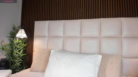 Snapshot of melanieklaus chatting on February 2026 11:33:01 AM Melanie online show from February 2026 11:33:01 AM