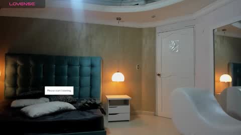        online show from September 2025 12:43:01 PM