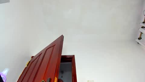 zoey online show from March 2026 10:16:01 AM