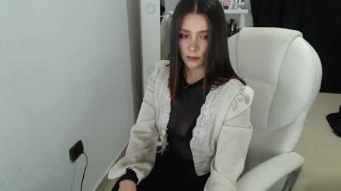 Snapshot of melanniegarzon chatting on January 2025 02:36:01 PM Melannie online show from January 2025 02:36:01 PM