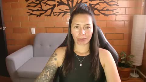 Snapshot of melanny_69 chatting on January 2025 12:06:02 PM Melanny online show from January 2025 12:06:02 PM