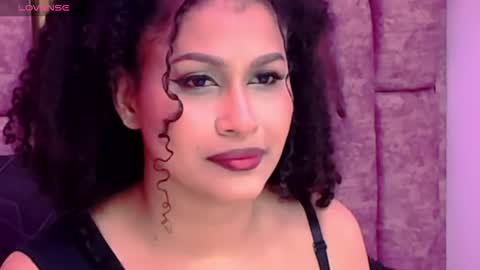 Snapshot of melany_garden chatting on October 2025 01:20:02 PM LAURA online show from October 2025 01:20:02 PM