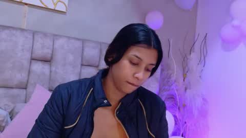 Melany online show from July 2026 11:49:01 AM
