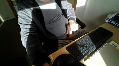 melbguy_075 online show from July 2026 12:36:02 AM