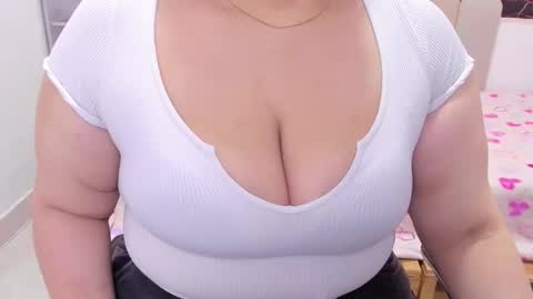  melisa online show from October 2025 01:11:02 PM