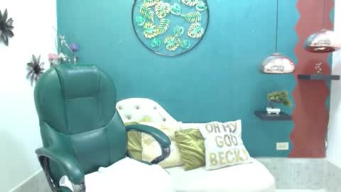 Snapshot of melika_sweet chatting on December 2024 09:04:02 PM eli online show from December 2024 09:04:02 PM