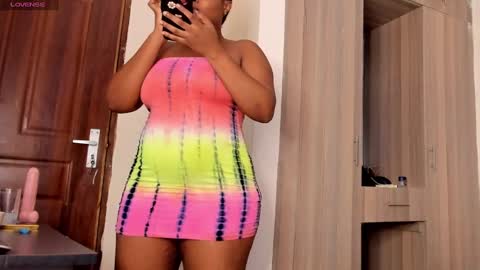 Snapshot of melinda_rosy chatting on December 2024 08:11:02 AM rose online show from December 2024 08:11:02 AM