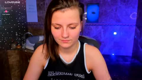 Melinda online show from May 2026 06:09:01 PM