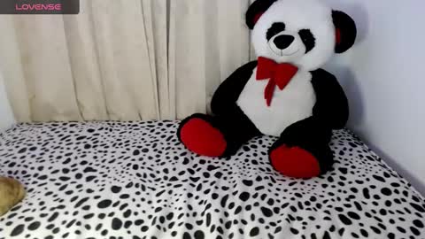 melinna706702 online show from March 2025 03:00:01 AM