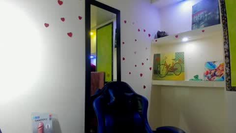 Melisa online show from June 2026 12:02:01 PM