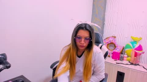 Melisa online show from June 2026 12:22:01 PM