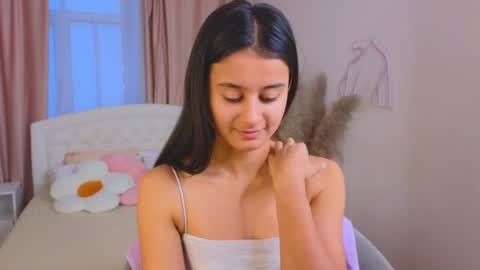 Snapshot of melisa_vong chatting on December 2024 07:21:01 AM Victoria online show from December 2024 07:21:01 AM