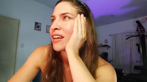 Melisa online show from April 2026 02:33:02 AM