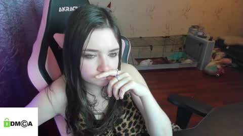 melisanilson online show from December 2025 08:54:02 AM