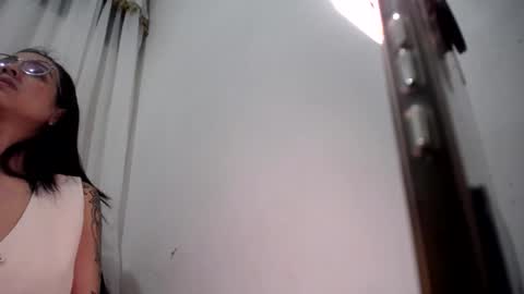 Snapshot of melishanton chatting on February 2025 05:09:01 AM melishanton online show from February 2025 05:09:01 AM