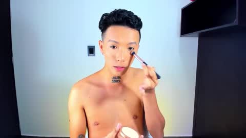 M E L I S S A  online show from November 2025 11:38:02 PM