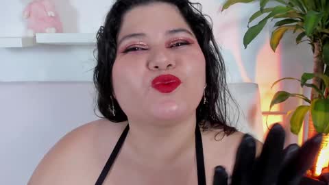 Snapshot of melissa_latingirl chatting on January 2025 08:26:01 PM Melissa online show from January 2025 08:26:01 PM