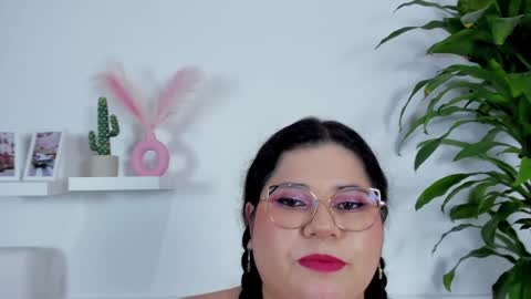 Snapshot of melissa_latingirl chatting on February 2025 12:40:02 AM Melissa online show from February 2025 12:40:02 AM
