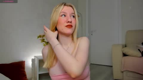 melissa_moooree online show from February 2026 01:25:02 AM