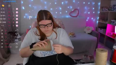 Snapshot of melissa_purr chatting on December 2024 10:39:02 PM melissa_purr online show from December 2024 10:39:02 PM