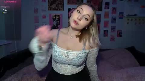 Missi online show from March 2026 09:15:02 AM