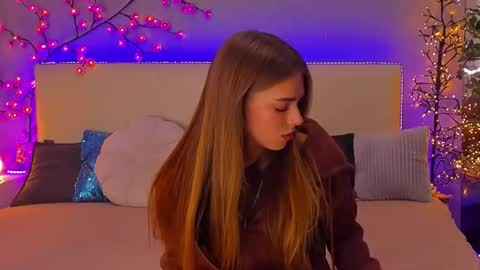 MelissaCrayzy online show from November 2025 06:05:01 AM