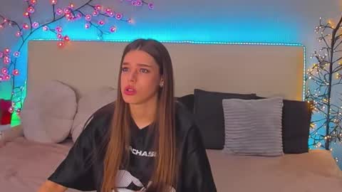 MelissaCrayzy online show from March 2026 06:39:01 AM