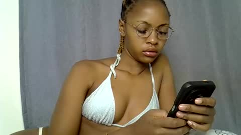 melissah_hot online show from February 2026 03:38:02 AM