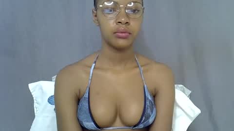 melissah_hot online show from April 2026 02:20:01 AM