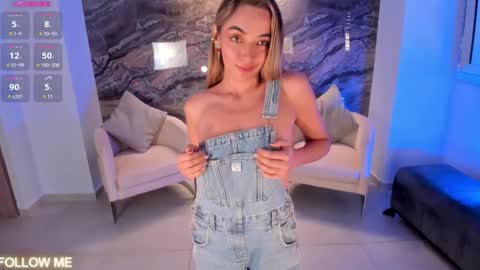 Snapshot of melissamoore_ chatting on February 2025 09:17:02 AM Call me Meli online show from February 2025 09:17:02 AM