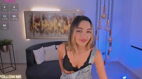 Snapshot of melissamoore_ chatting on October 2025 02:53:01 AM Call me Meli online show from October 2025 02:53:01 AM