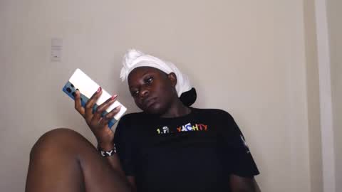 . online show from December 2025 06:08:02 AM